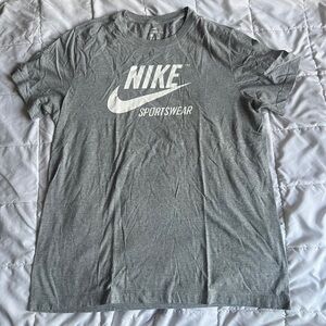 NIKE MENS T-SHIRT